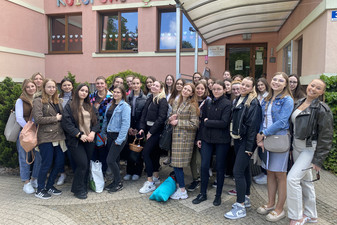 Wizyta studentek II roku PPW w Niepublicznym Przedszkolu „Kolorowy Świat” w Lesznie