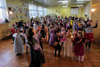 Bal karnawałowy w Szkole Podstawowej nr 2 w Lesznie